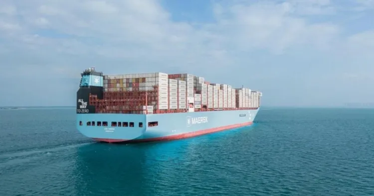 Maersk và Hapag-Lloyd đẩy nhanh việc trở lại Kênh đào Suez giữa rủi ro Biển Đỏ