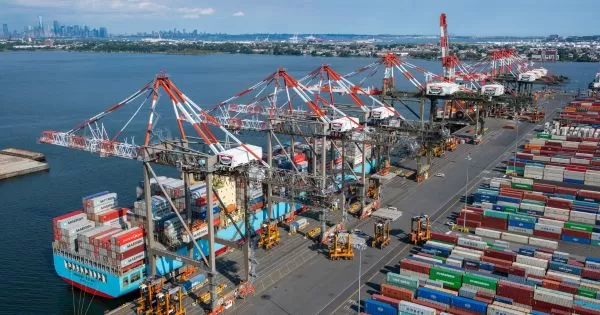 US Container Ports Expect to Continue Busy in September