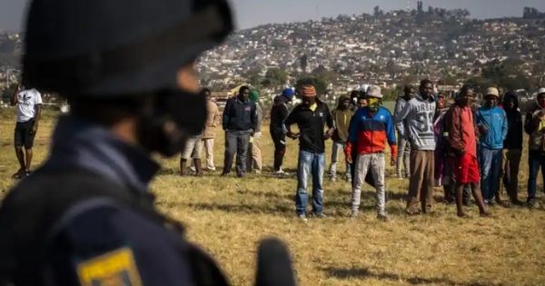 Ports in South Africa disrupted by violence