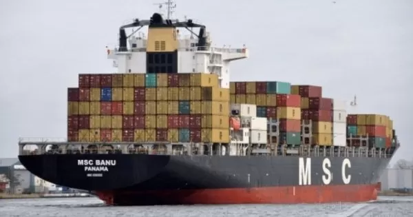 MSC-hang-tau-container