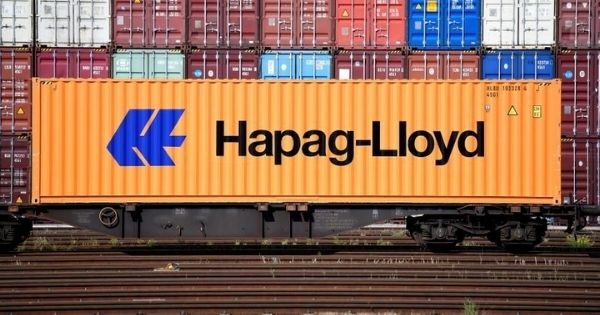 hang-tau-container-hapag-lloyd
