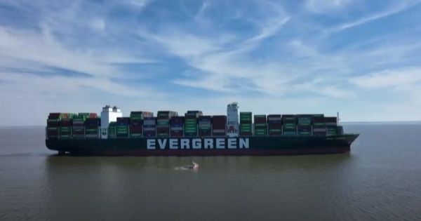 Evergreen's Ever Forward ran aground