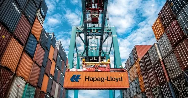 Hapag-Lloyd shipping line containers