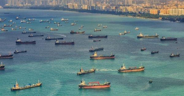 shipping-vessels-in-Singapore
