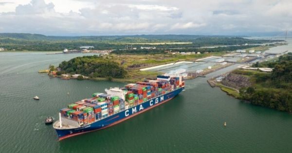 Container ship CMA CGM passing through the Panama Canal (Photo: Maritime-Executive)